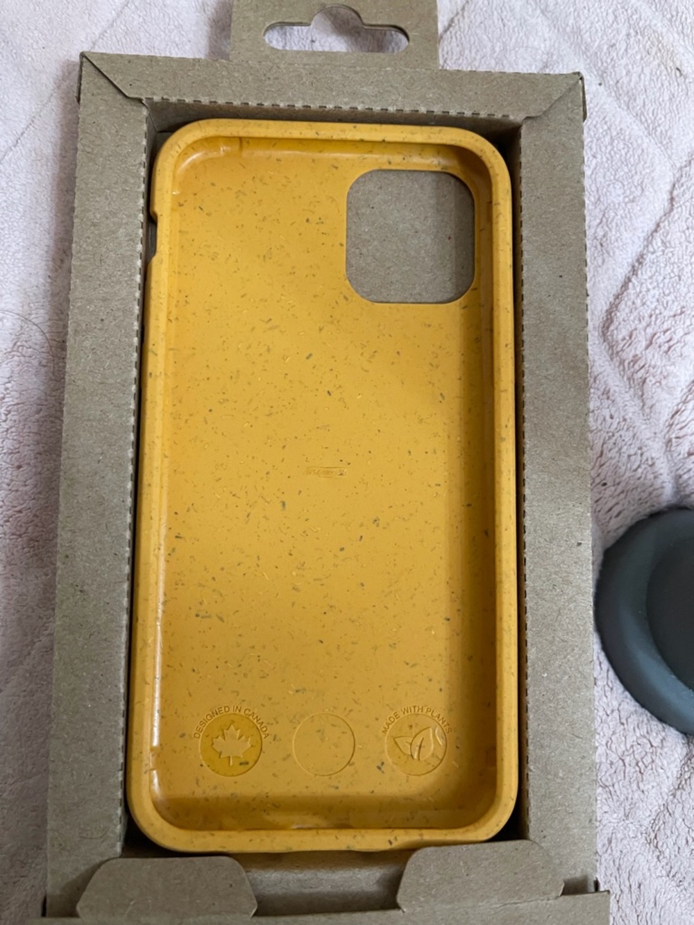 PelaCase Compostable iPhone 11 Pro Case - Yellow - Picture 4 of 5